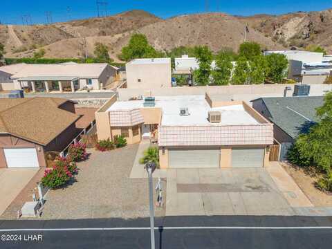 8733 Hopi Dr, Parker, AZ 85344