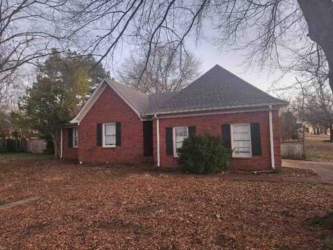 8675 OAK TRAIL, Memphis, TN 38018