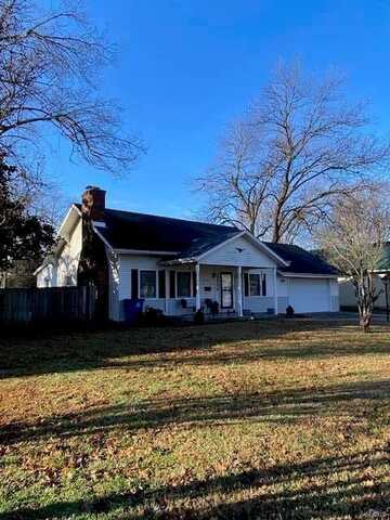 414 W Davidson Avenue, Chaffee, MO 63740