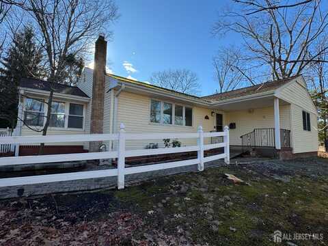 104 Connolly Drive, East Brunswick, NJ 08816