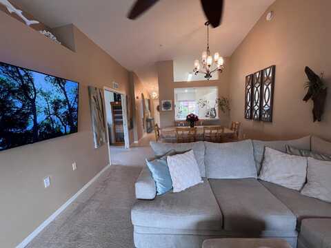 2805 CYPRESS TRACE CIRCLE, Naples, FL 34119