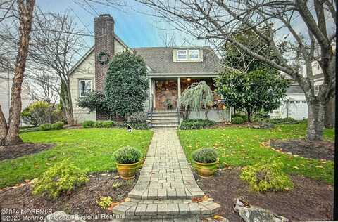 240 Oakhurst, Oakhurst, NJ 07755