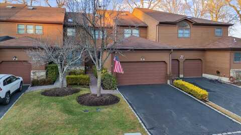 74 Hunt Drive, Jericho, NY 11753