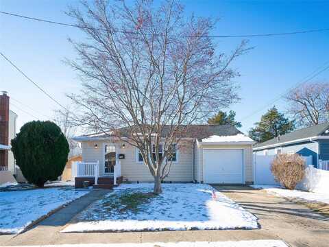 155 S 7th Street, Bethpage, NY 11714