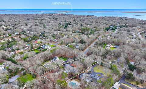 27 Bay Avenue W, Hampton Bays, NY 11946