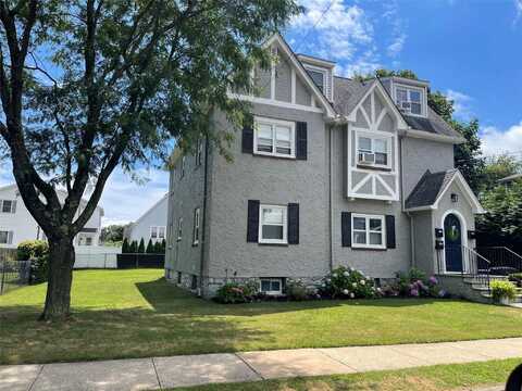 43 Bradford Street, Harrison, NY 10528