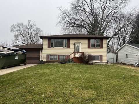 605 Maple Lane, Sterling, IL 61081