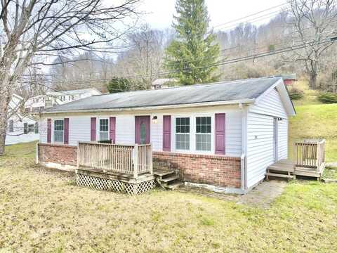 524 Carline Ave, TAZEWELL, VA 24651