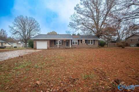 15599 Kings Drive, Athens, AL 35611