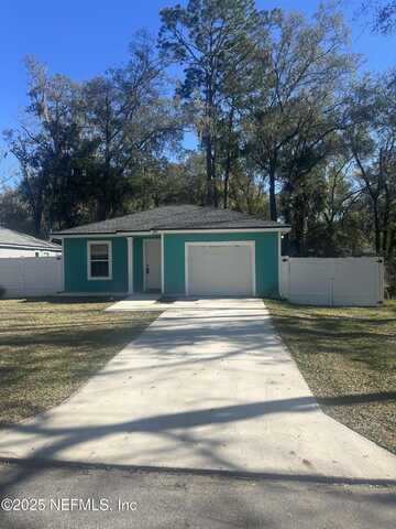 221 MONTEREY Boulevard, Baldwin, FL 32234