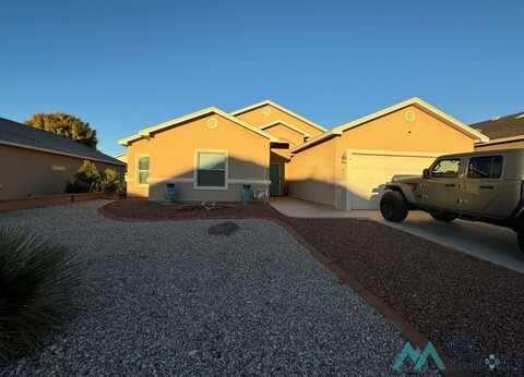 1829 Denise Drive, Carlsbad, NM 88220