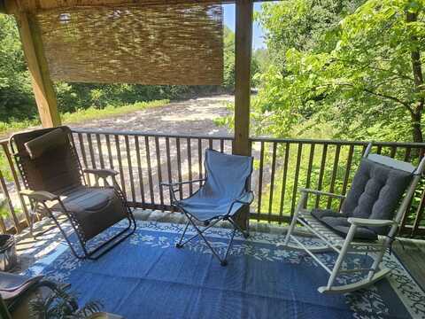 81 Assisqua Avenue, Saint Johnsbury, VT 05819