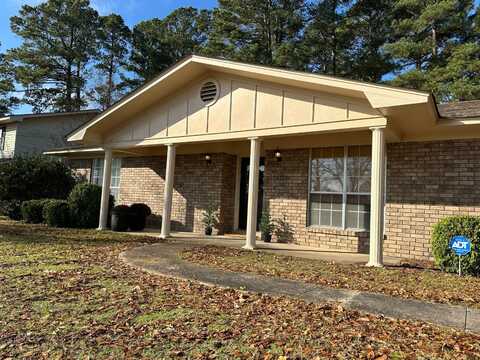 1407 Marcella, Magnolia, AR 71753