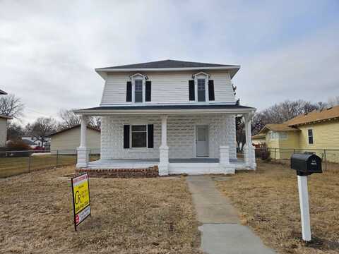 2016 17th Avenue, Central City, NE 68826