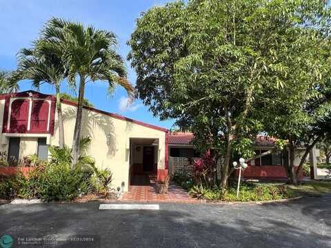 10511 NW 43rd Ct, Coral Springs, FL 33065