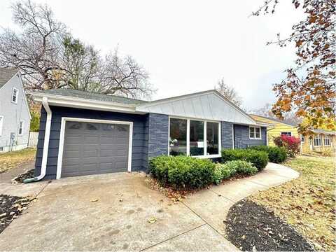 4553 Douglas Drive N, Crystal, MN 55422