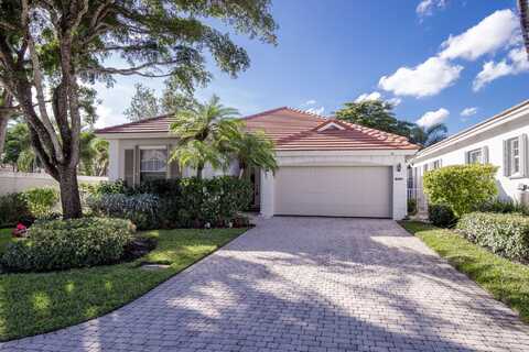 8241 Heritage Club Drive, West Palm Beach, FL 33412