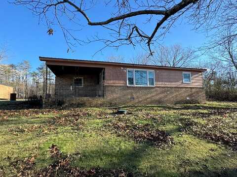 10587 Chestnut Hill Rd., CRAB ORCHARD, TN 37723