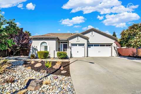 424 Three Rivers Court, Vacaville, CA 95688