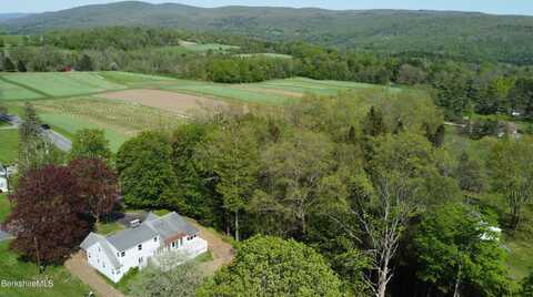 236 Summer St, Lanesborough, MA 01237