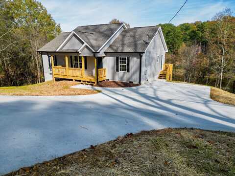 2221 Eaton Drive, Dalton, GA 30721