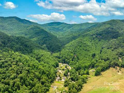4 Roaring Creek Lane, Waynesville, NC 28785