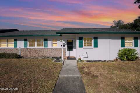 225 N Hill Avenue, DeLand, FL 32724