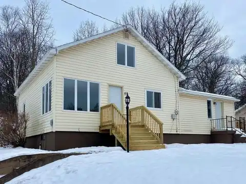 83 COUNTY RD 480, NEGAUNEE, MI 49866