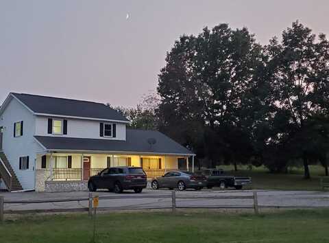 8400 Clear Lake Road, Grass Lake, MI 49240