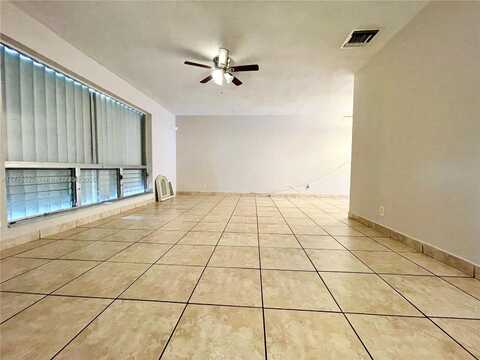 440 SW 9th Ter, Hallandale Beach, FL 33009