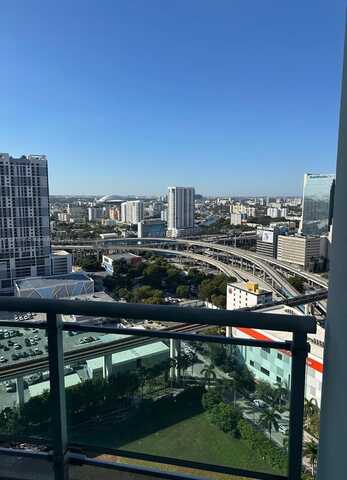 350 S Miami Ave, Miami, FL 33130
