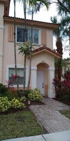 2561 SW 83RD TE, Miramar, FL 33025