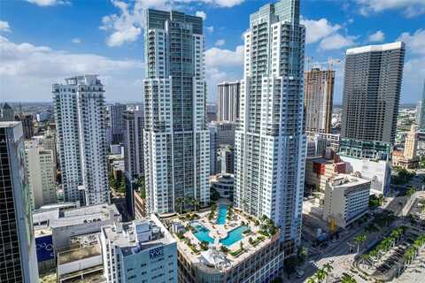 253 NE 2nd St, Miami, FL 33132