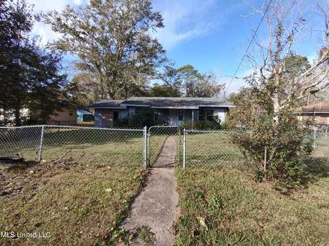 4513 Pine Street, Moss Point, MS 39563