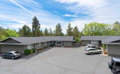 475 NE Underwood Avenue, Bend, OR 97701