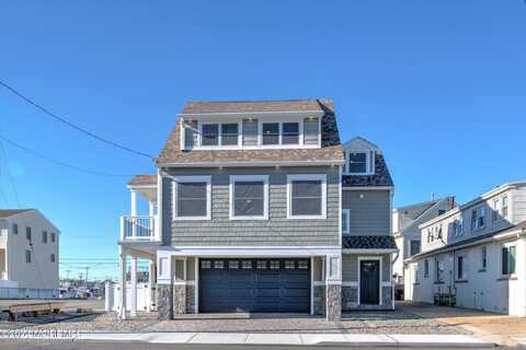 21 Ocean Avenue, Point Pleasant Beach, NJ 08742