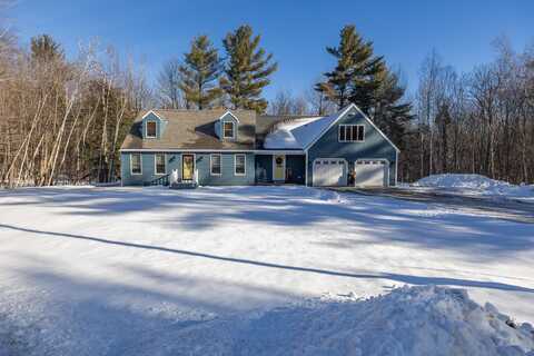 8 Glover Road, Rumford, ME 04276