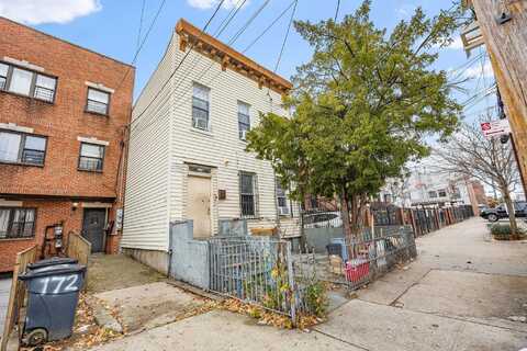 170 Montauk Avenue, Brooklyn, NY 11208