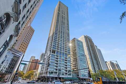 1000 N Lake Shore Plaza, Chicago, IL 60611