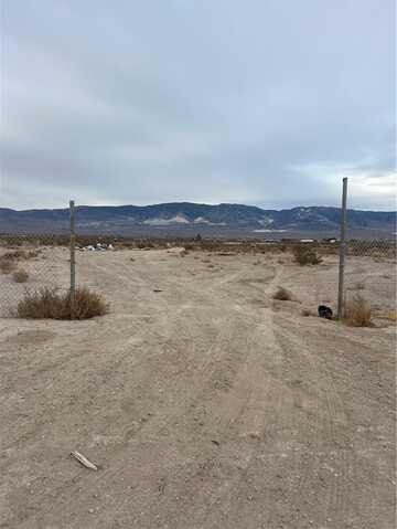 7 Rodeo Road, Lucerne Valley, CA 92356