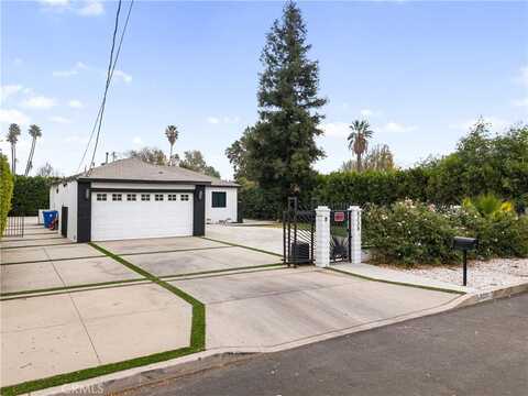 8238 Jumilla Avenue, Winnetka, CA 91306