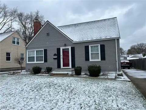 2375 15th Street, Cuyahoga Falls, OH 44223