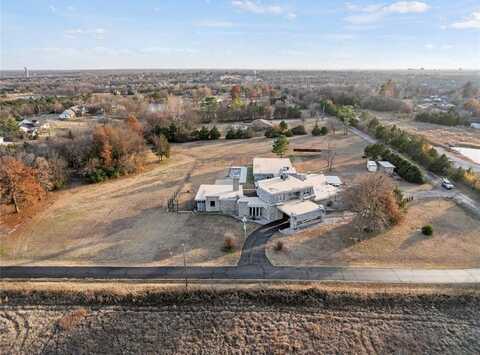 2961 Twin Acres Drive, Norman, OK 73071