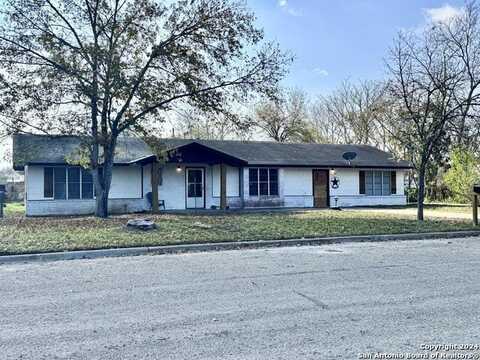 349 AVENUE C, Poteet, TX 78065