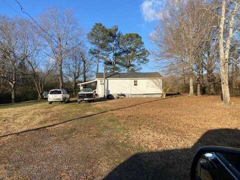 32 Co Rd 1247, Vinemont, AL 35179