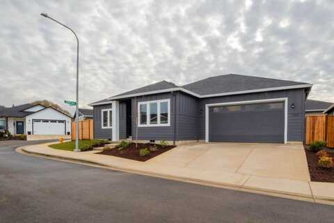 3154 Monaco Court, Medford, OR 97504