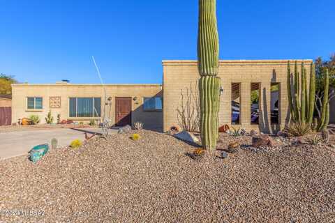 9241 E 27Th Street, Tucson, AZ 85710