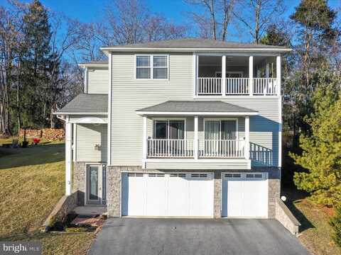 14 BOGEY DRIVE, MARTINSBURG, WV 25405