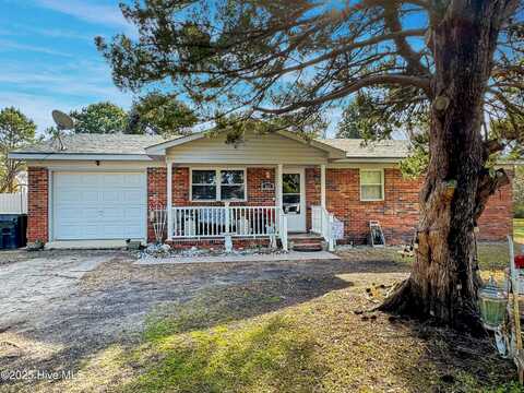 405 Normandy Drive, Wilmington, NC 28412