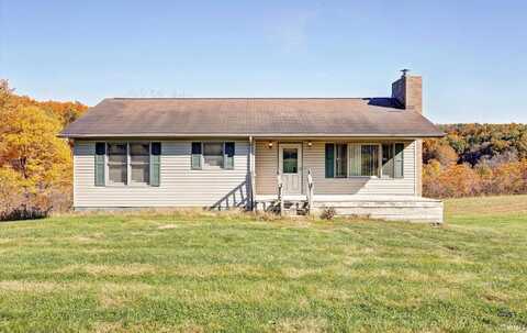 1082 N Holtsclaw Road, Bloomfield, IN 47424